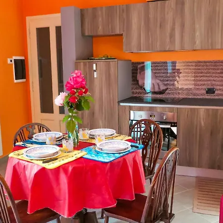 La Casa Di Castello Apartmán